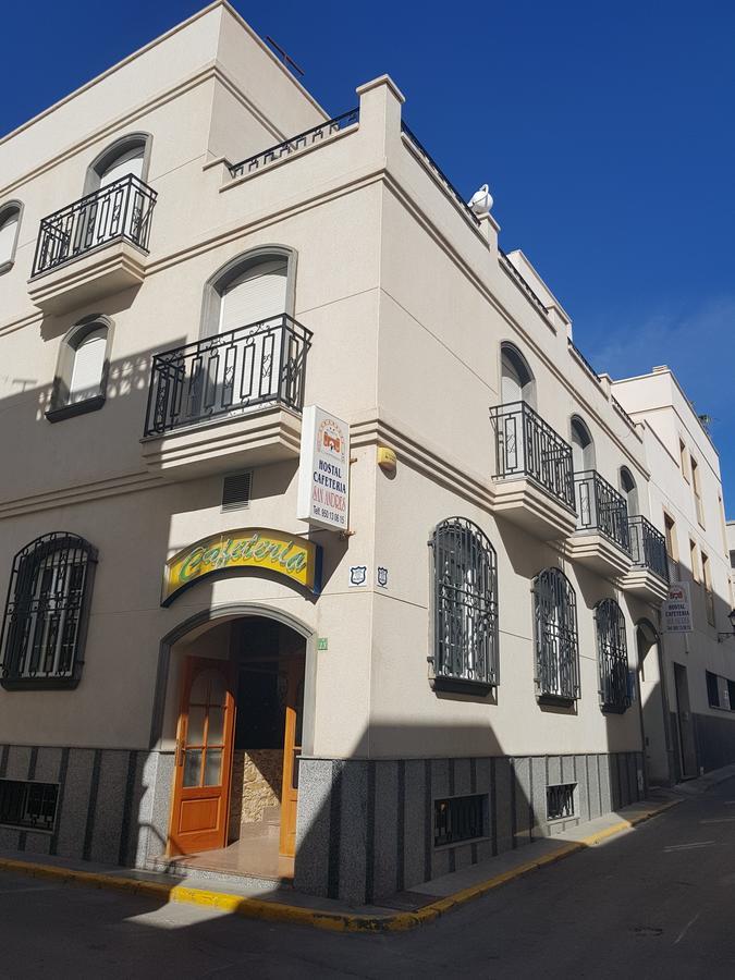 Hostal San Andres การ์โบเนรัส ภายนอก รูปภาพ