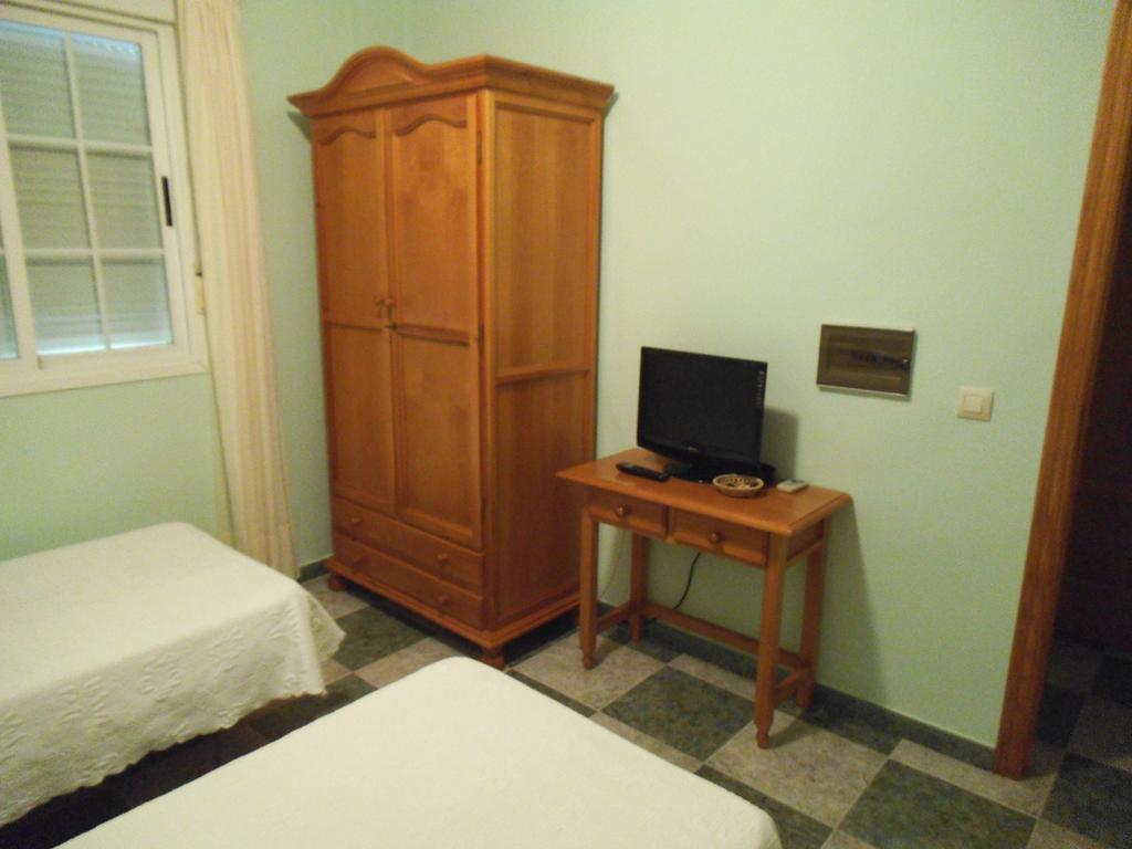 Hostal San Andres การ์โบเนรัส ภายนอก รูปภาพ